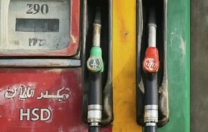 Government Keeps Petrol Price Steady and Reduces Diesel Rates