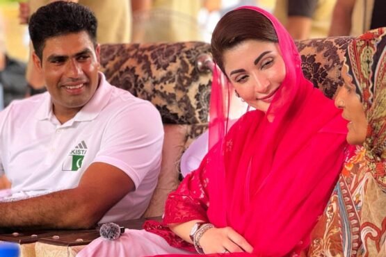 Punjab CM Maryam Nawaz Honors Arshad Nadeem with a Honda Civic