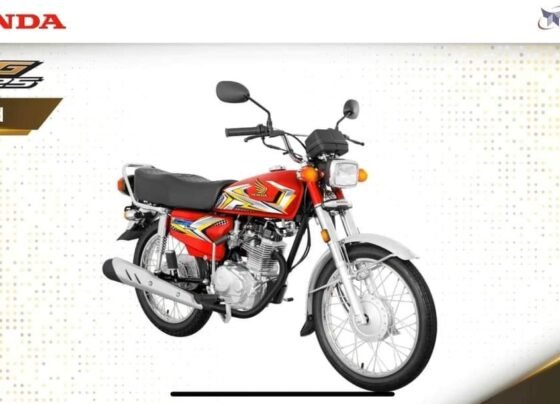 Discover the newly launched Honda CG 125 2025 model by Atlas Honda Limited, featuring modern upgrades, reliable performance, and a classic design. Priced at PKR 234,900, it's the top choice for Pakistani riders.