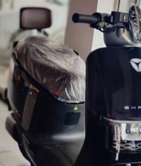 Yadea Unveils Global Flagship Model EPOC in Pakistan