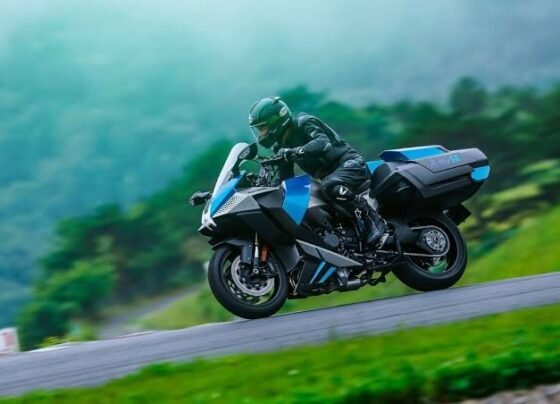 Kawasaki Unveils Groundbreaking Hydrogen-Powered Ninja H2 at Suzuka Circuit