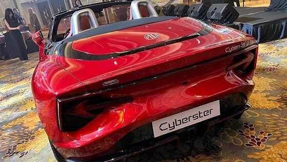 MG Cyberster: The Future of Electric Sports Cars Unveils at PAPS 2024