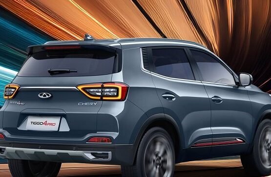 Chery Leads Chinese Car Exports: Celebrates Milestone with Omoda 5 Shipment to Europe