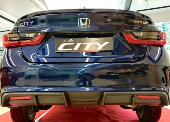Honda City 2025 Facelift with Modern Design and Enhanced Features Unveiled