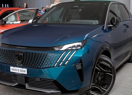 Discover the New PEUGEOT E-3008: The Next-Level Electric Fastback SUV