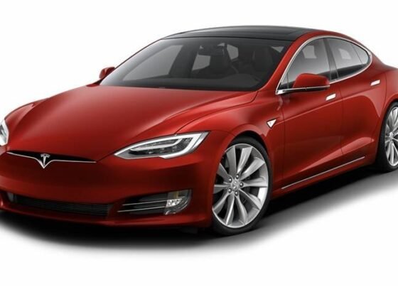 Tesla Model S: A High-Performance Electric Sedan Packed with Innovation