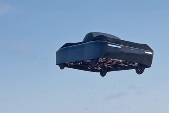 Alef Aeronautics Unveils First Ever Flying Car