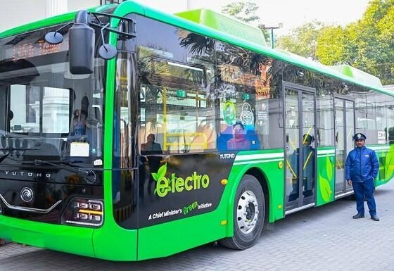 Punjab CM Maryam Nawaz Launches Electric Bus Service in Lahore