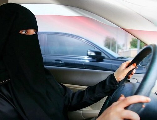 Kuwait Introduces Fine for Women Driving in a Niqab or Burqa Over Vision Risk