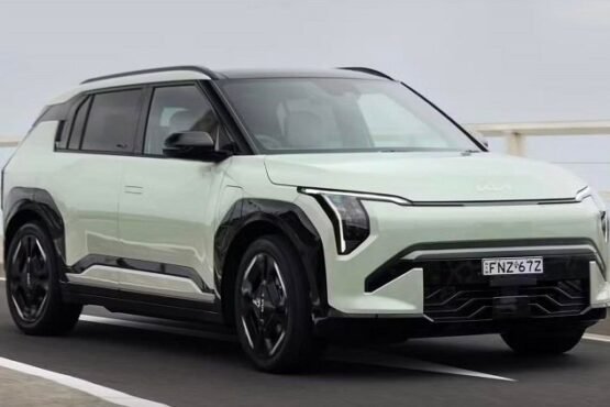 Kia's innovative EV3 compact SUV has won the 2025 World Car of the Year award, standing out with a 605 km range, fast charging, and smart features like AI and OTA updates. A bold step toward a greener future.