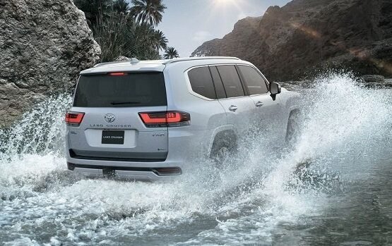 2025 Toyota Land Cruiser Hybrid