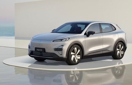 Master Changan Motors to Launch Pakistan’s First CKD Hybrid EV – Deepal S05