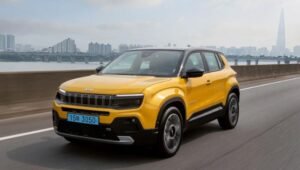 Jeep Avenger Bridges Urban and Off-Road with First Electric SUV