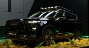 Jaecoo J7 Traveller Edition Revealed at PAPS 2025