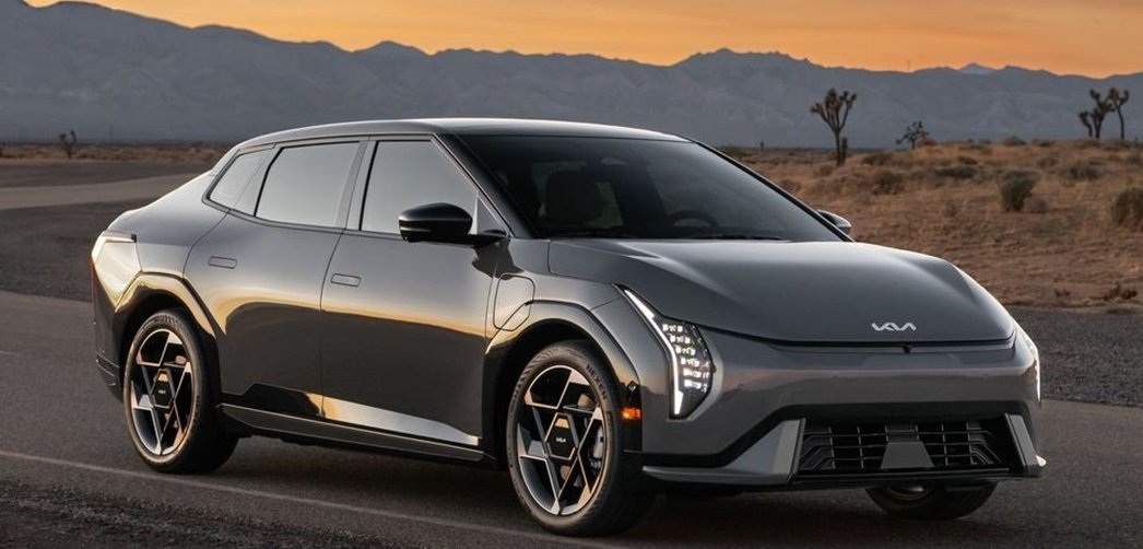 Kia EV4 Named Finalist for 2026 European Car of the Year