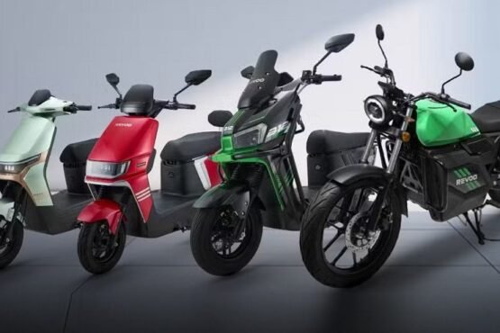 REVOO Unveils New Lithium-Battery EV Lineup at PAPS Autoshow 2025