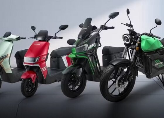 REVOO Unveils New Lithium-Battery EV Lineup at PAPS Autoshow 2025