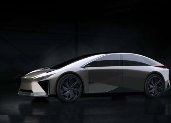 Lexus IS EV