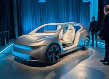 Lucid Lunar robotaxi