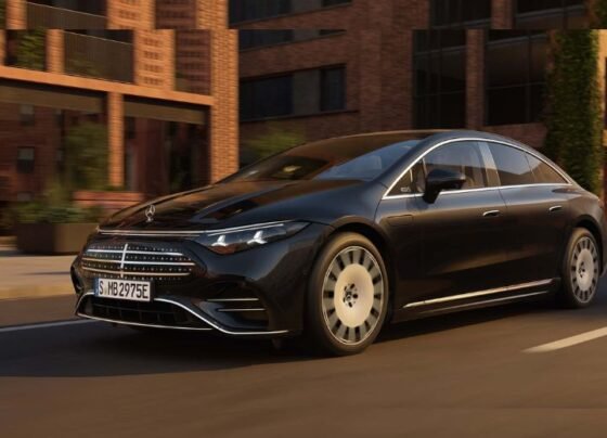 Mercedes EQS update