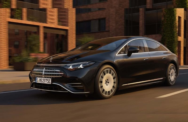 Mercedes EQS Update Brings More Range and Faster Charging