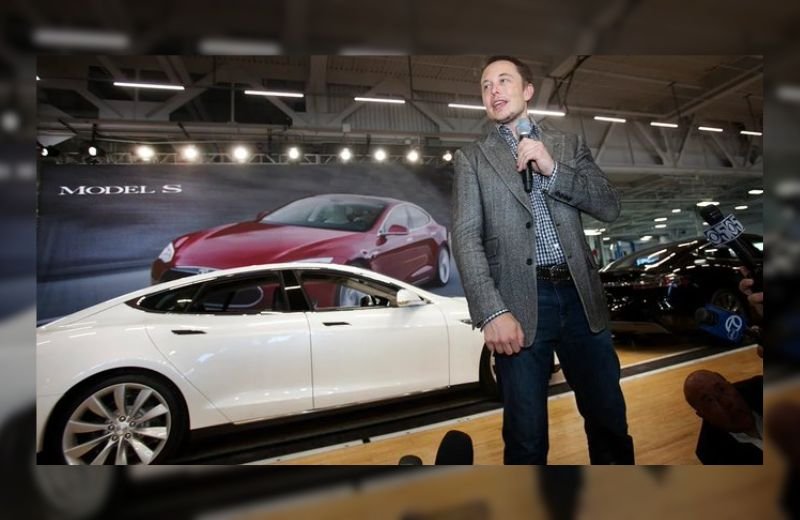 Tesla Discontinues Model S and Model X Flagship EVs