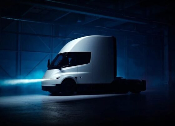 tesla semi truck
