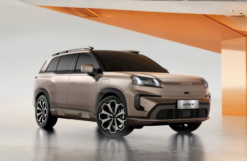 Lucky Motors launches GAC electric vehicle lineup in Pakistan