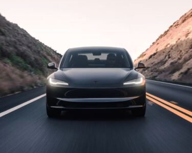 tesla model 3 battery