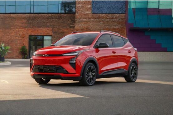 electric vehicle cost in Pakistan
