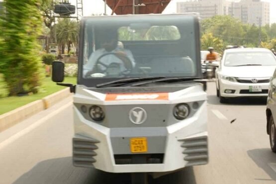 Electric rickshaws have recently been seen across several areas of Lahore, with many believed to be operated by Yango. Their growing presence reflects the increasing momentum of electric mobility and sustainable urban transport in Pakistan.