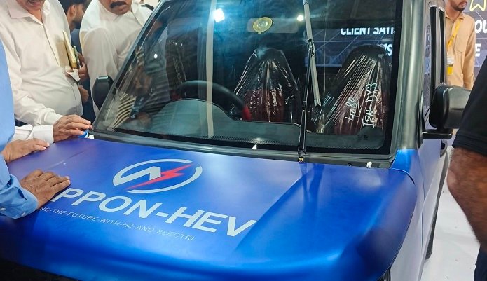 Pakistan’s First Hydrogen Water & Electric Car?
