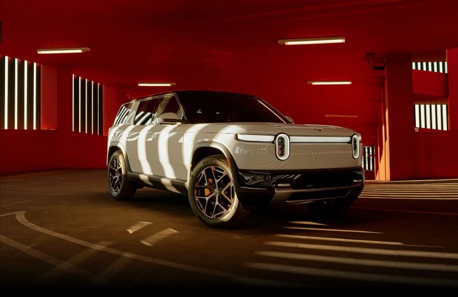 Rivian’s Biggest R1 Software Update Adds New Features for Free