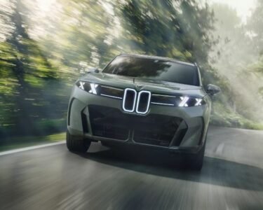 BMW iX5 range