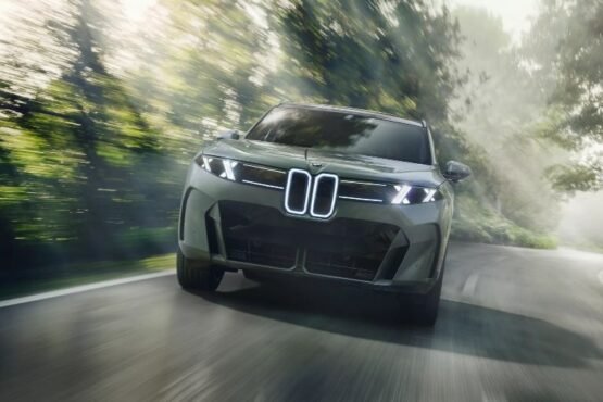 BMW iX5 range